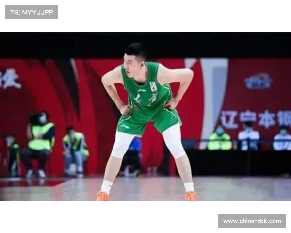 CBA球员成长之路:从青涩新秀到篮球明星的历程与挑战 CBA球员成长之路:从青涩新秀到篮球明星的历程与挑战